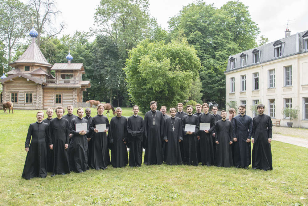 Окончание учебного года в Центре. Хиротония в пресвитеры иеродиакона Петра (Смирнова) Окончание учебного года в Центре. Хиротония в пресвитеры иеродиакона Петра (Смирнова)