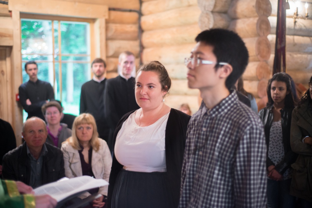 Пятидесятница 2016: Миропомазание двух студентов и визит членов движения "Communion et Libération" Пятидесятница 2016: Миропомазание двух студентов и визит членов движения "Communion et Libération"