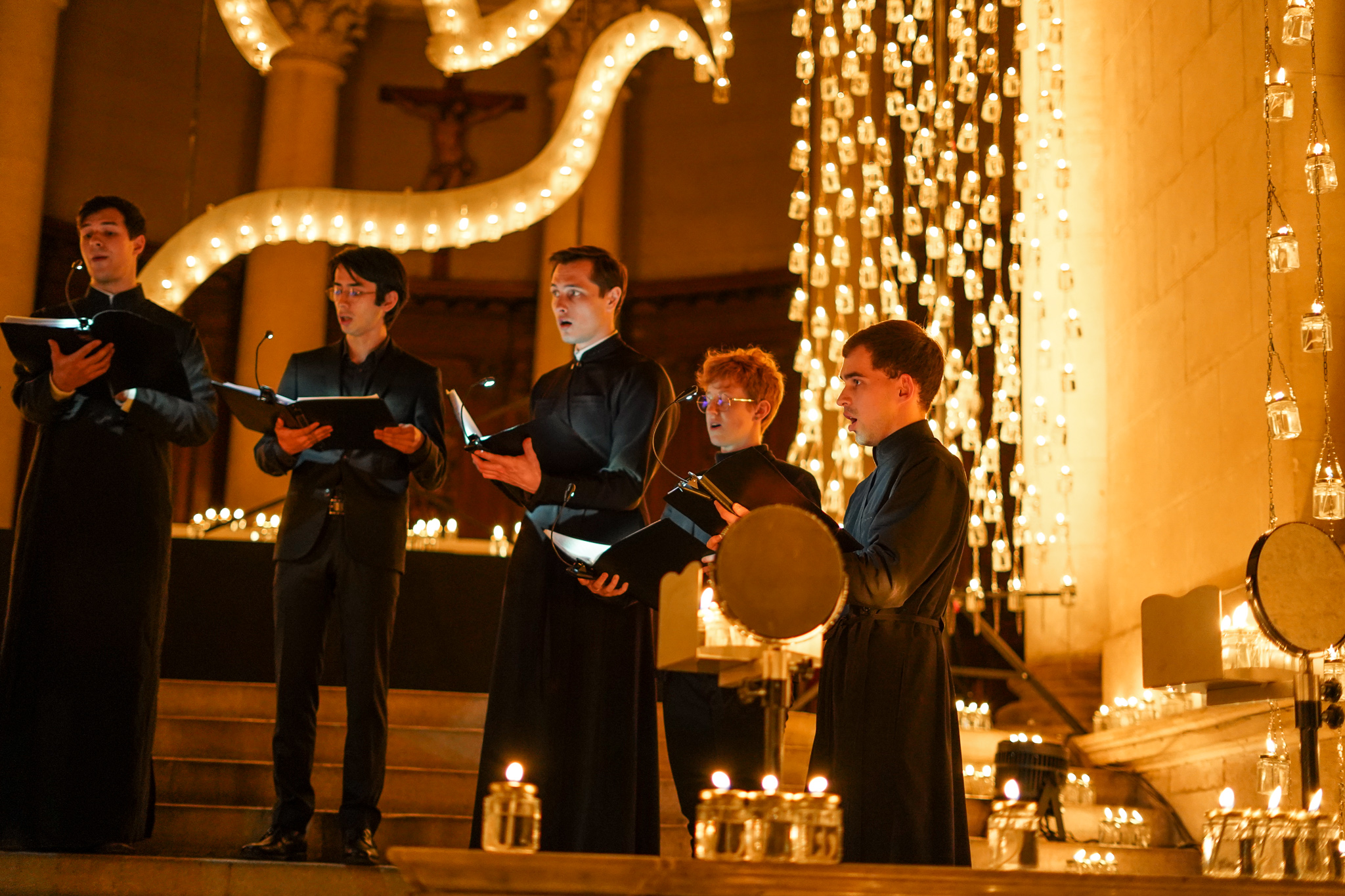 Хор нашего Центра выступил с концертом в Тулоне Хор нашего Центра выступил с концертом в Тулоне