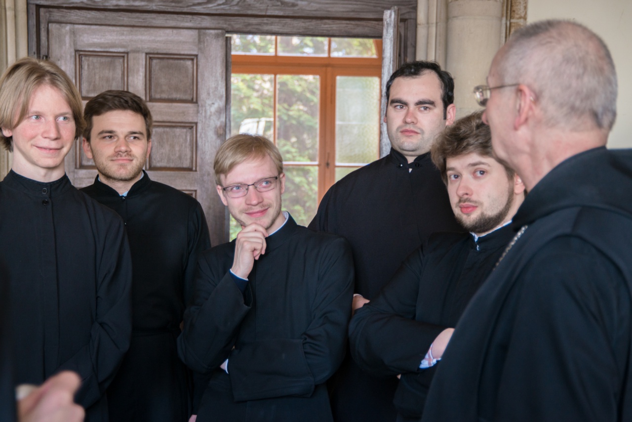 Второй день паломничества в Люксембург: Божественная литургия и визит в аббатство Клерво