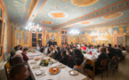 Благотворительный ужин с жителями города Эпине-су-Сенар